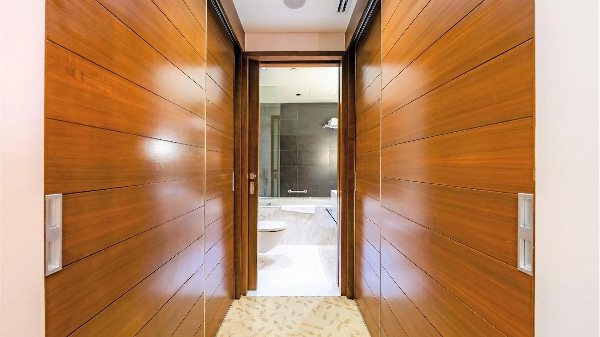 Apartment The Address Dubai Mall - Burj Khalifa View