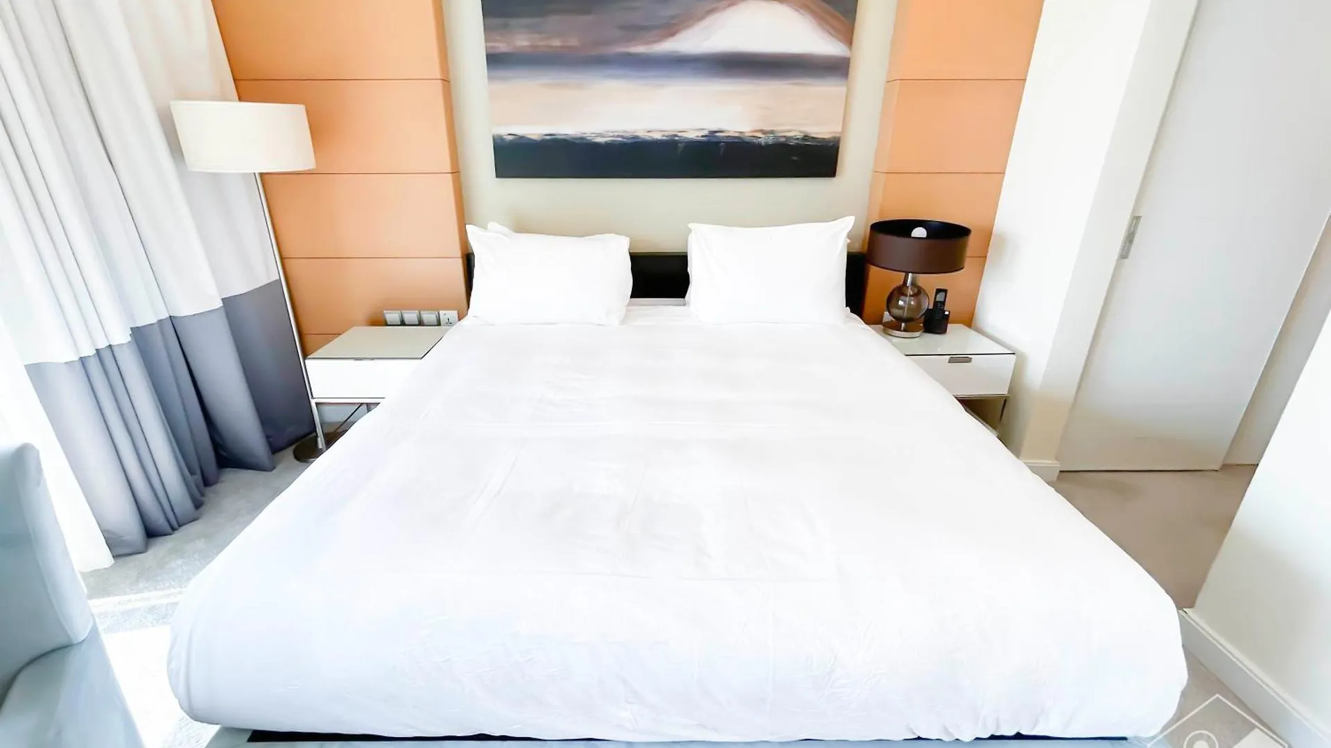 The Address Dubai Mall - Burj Khalifa View Apartment
